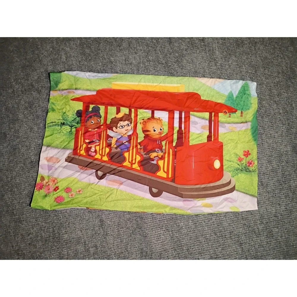Daniel Tiger's Neighborhood Full Sheet Set Jay Franco PBS Kids Trolley Print